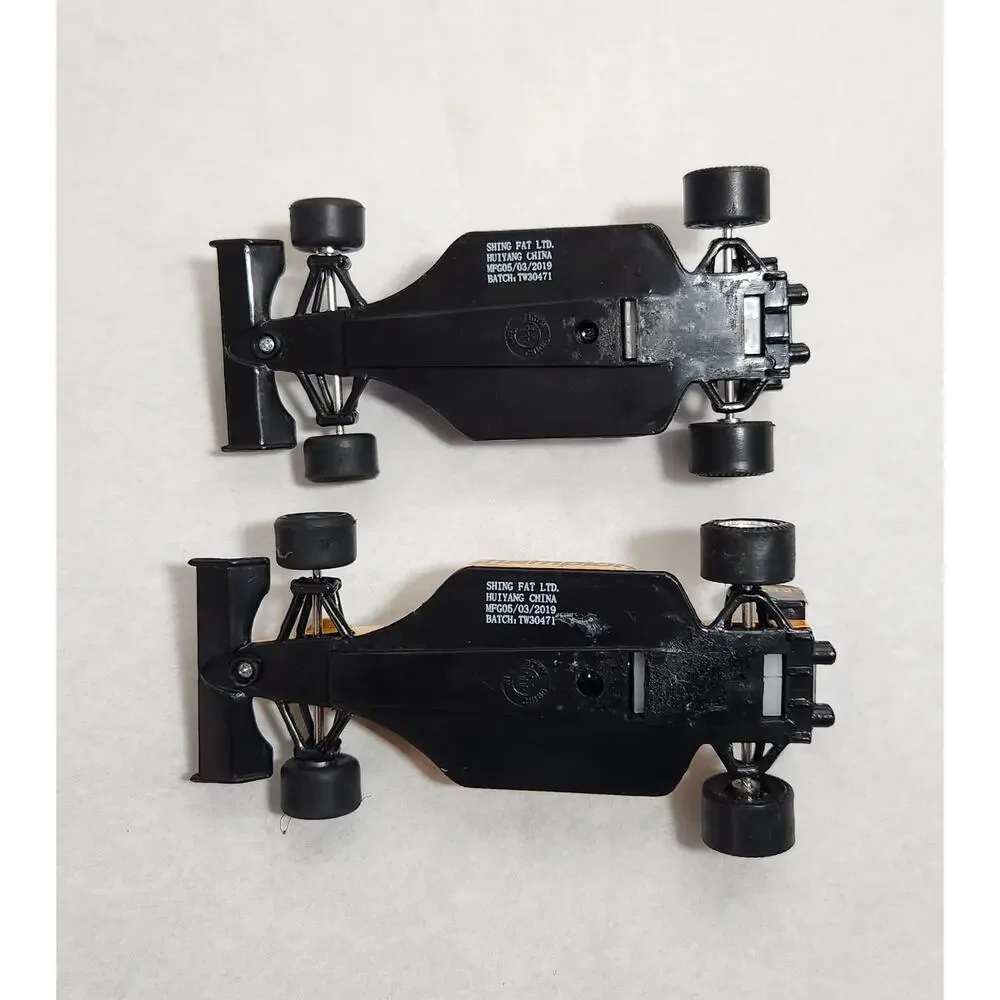 Showcasts Sports Racer Lot Of 2 Pull Back & Go 5